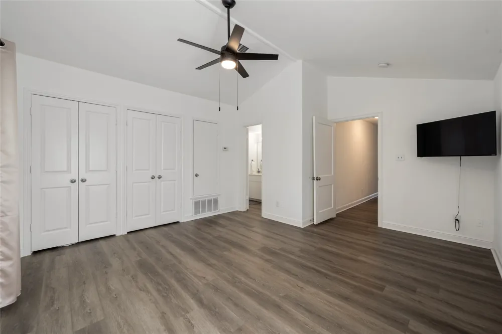 2509 Quarry Road #B Austin, TX 78703