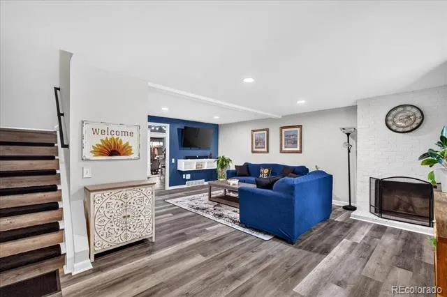 7725 W Glasgow Place Littleton, CO 80128