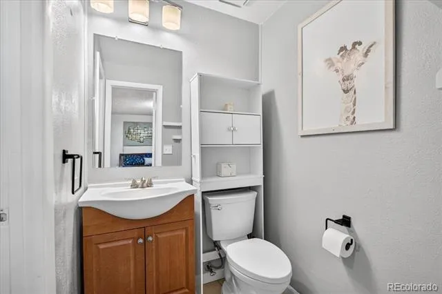 7725 W Glasgow Place Littleton, CO 80128