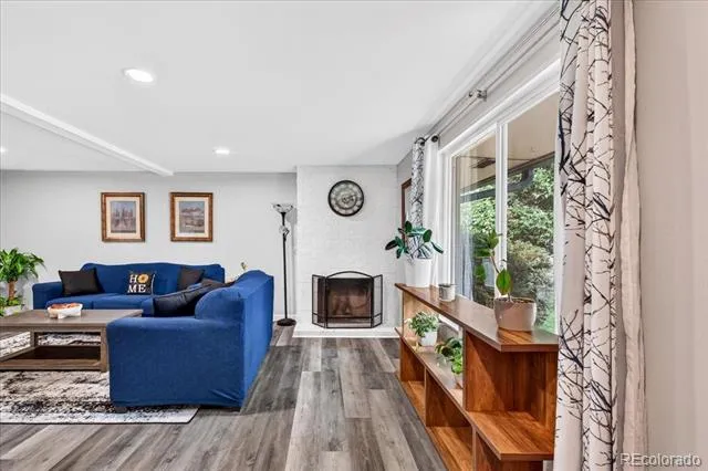7725 W Glasgow Place Littleton, CO 80128