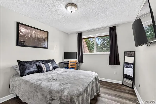 7725 W Glasgow Place Littleton, CO 80128