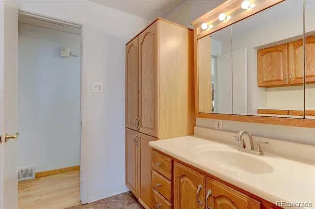 1805 S Ammons Street Denver, CO 80232
