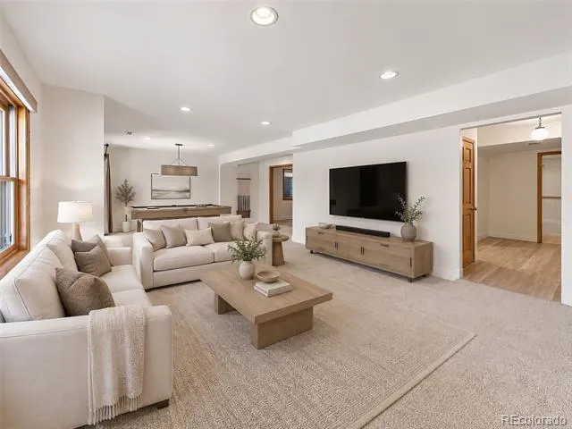 6785 S Crocker Way Littleton, CO 80120