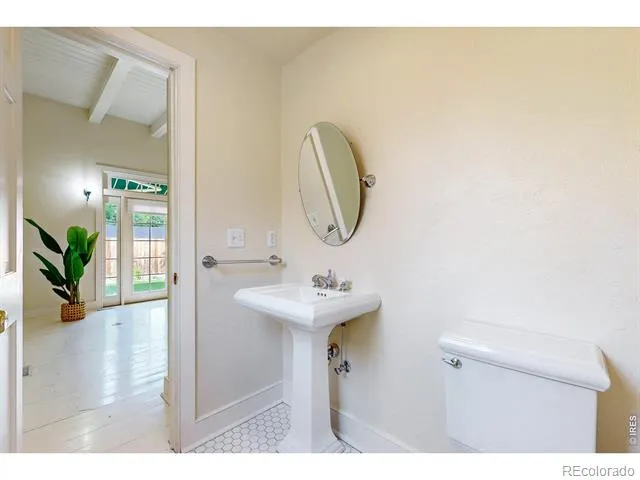 430 Harrison Avenue Loveland, CO 80537