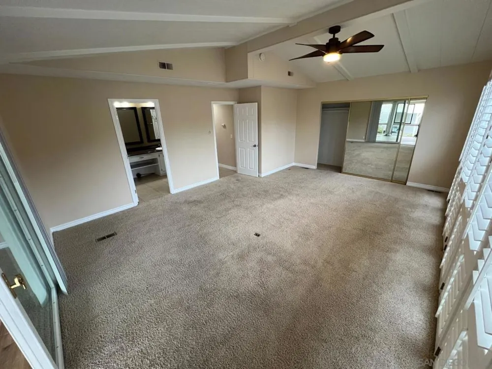 8975 Lawrence Welk #SPC 311 Escondido, CA 92026