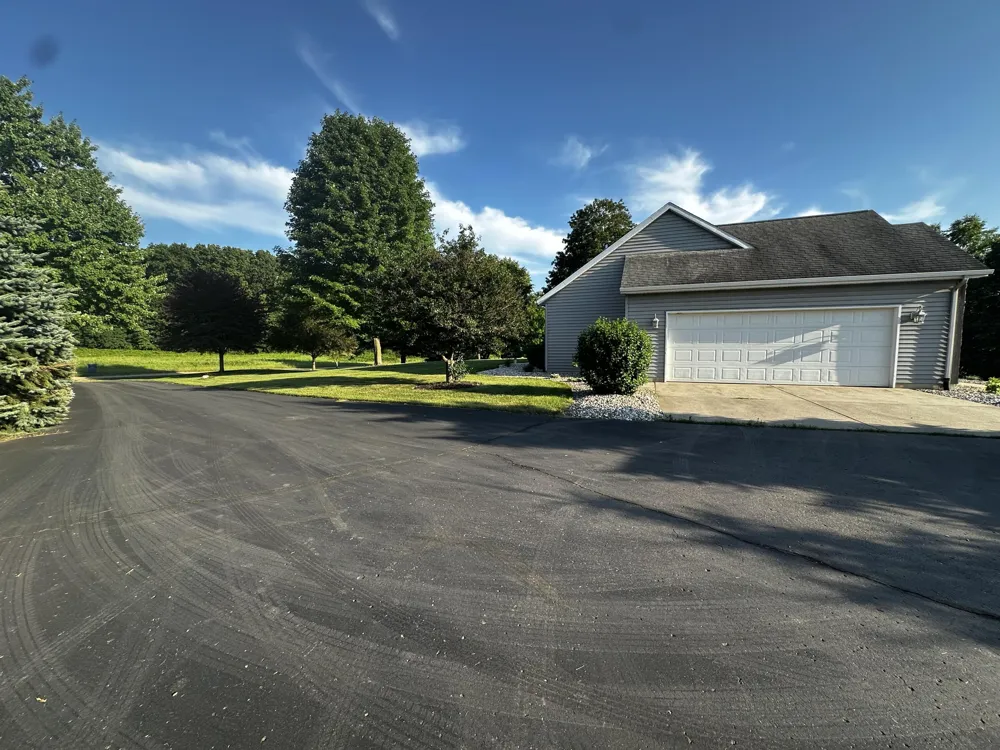 5752 Windsong Drive Delton, MI 49046
