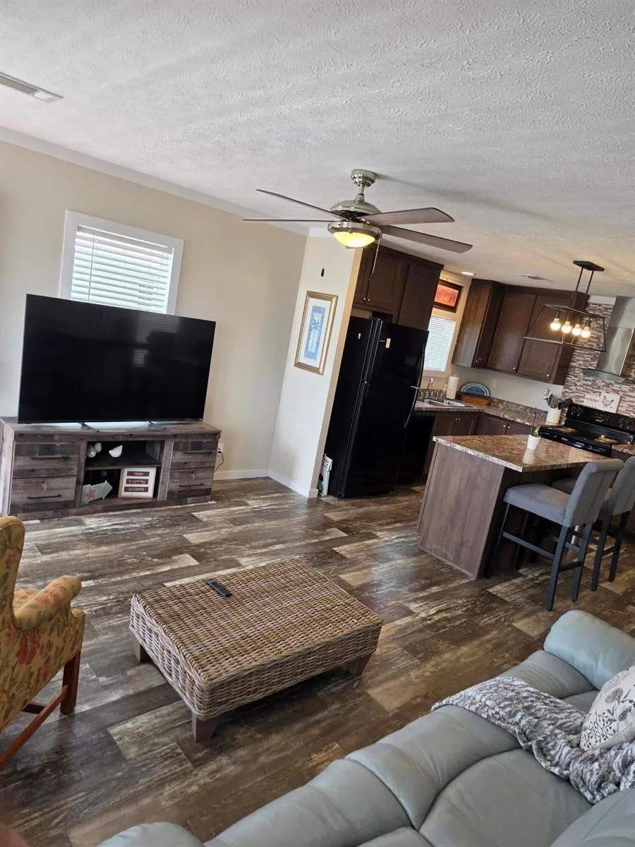 121 Sandhill Boulevard Fort Pierce, FL 34982