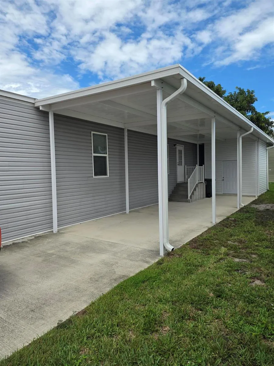 121 Sandhill Boulevard Fort Pierce, FL 34982