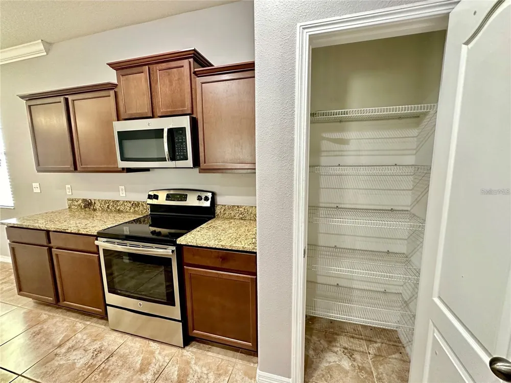 1607 ACADIA HARBOR PLACE Brandon, FL 33511
