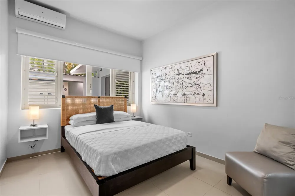1215 CALLE LUCHETTI San Juan, PR 00907