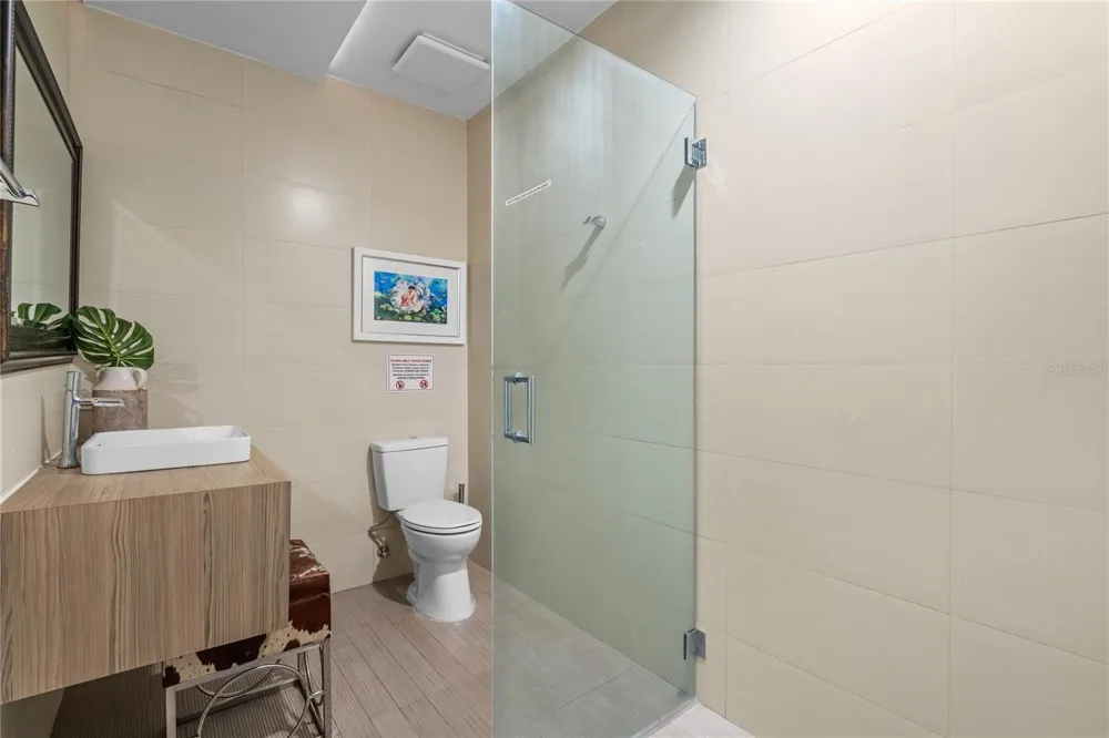 1215 CALLE LUCHETTI San Juan, PR 00907