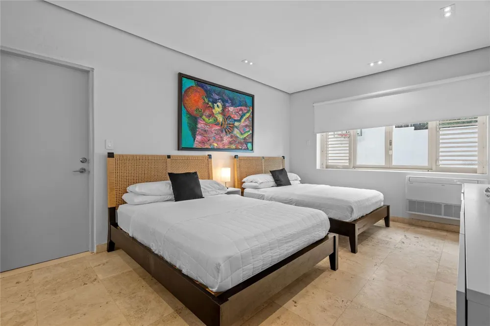 1215 CALLE LUCHETTI San Juan, PR 00907