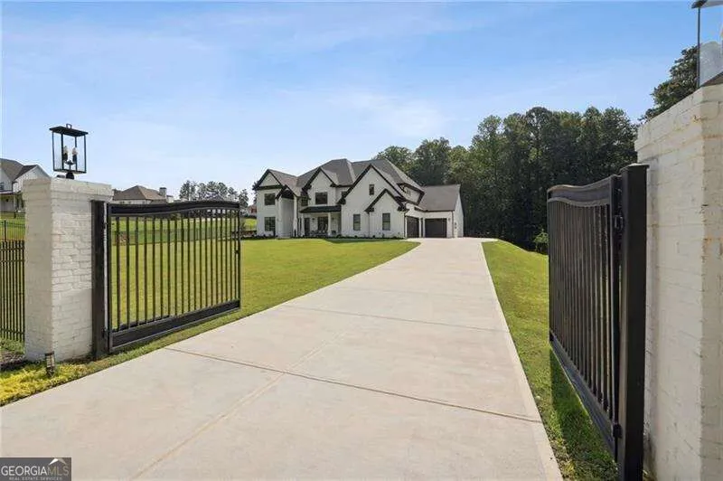 3459 Camp Branch RD Buford, GA 30519