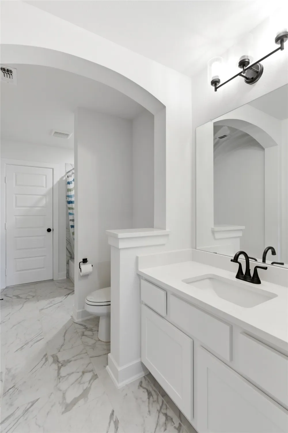 396 Hollister Drive Liberty Hill, TX 78642