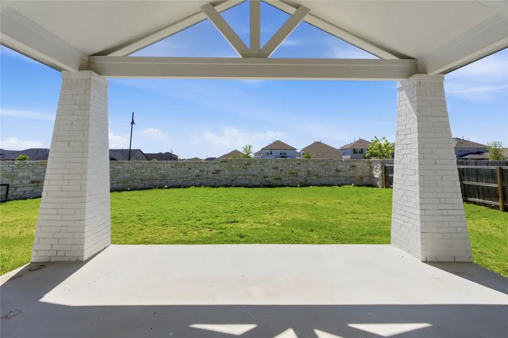 396 Hollister Drive Liberty Hill, TX 78642
