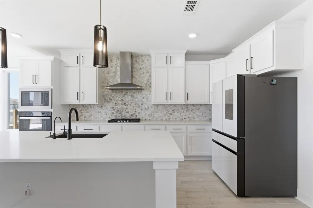 396 Hollister Drive Liberty Hill, TX 78642