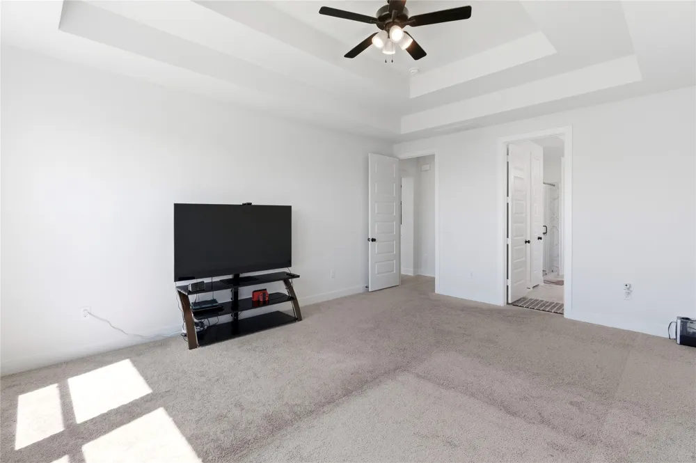 396 Hollister Drive Liberty Hill, TX 78642
