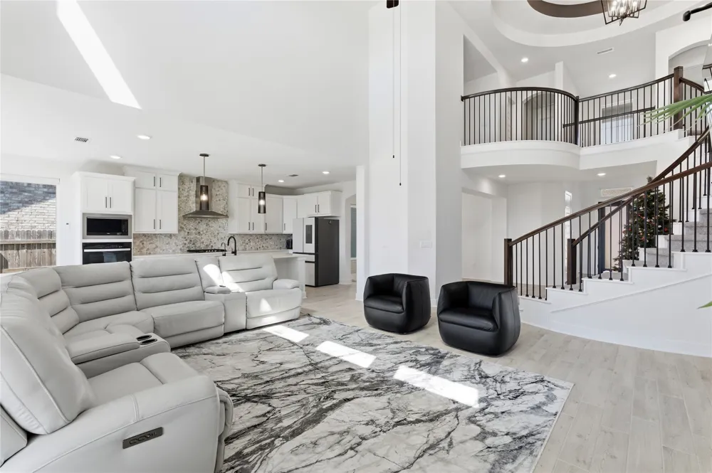 396 Hollister Drive Liberty Hill, TX 78642