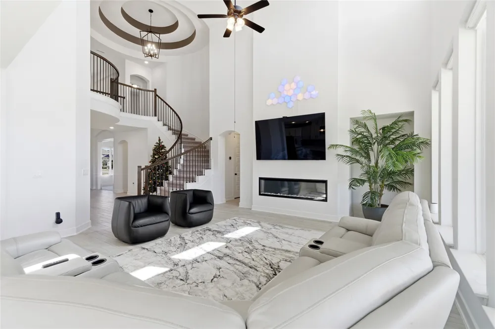 396 Hollister Drive Liberty Hill, TX 78642
