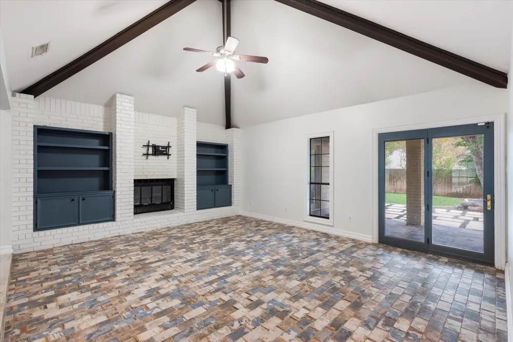 109 White Sands Drive Lakeway, TX 78734