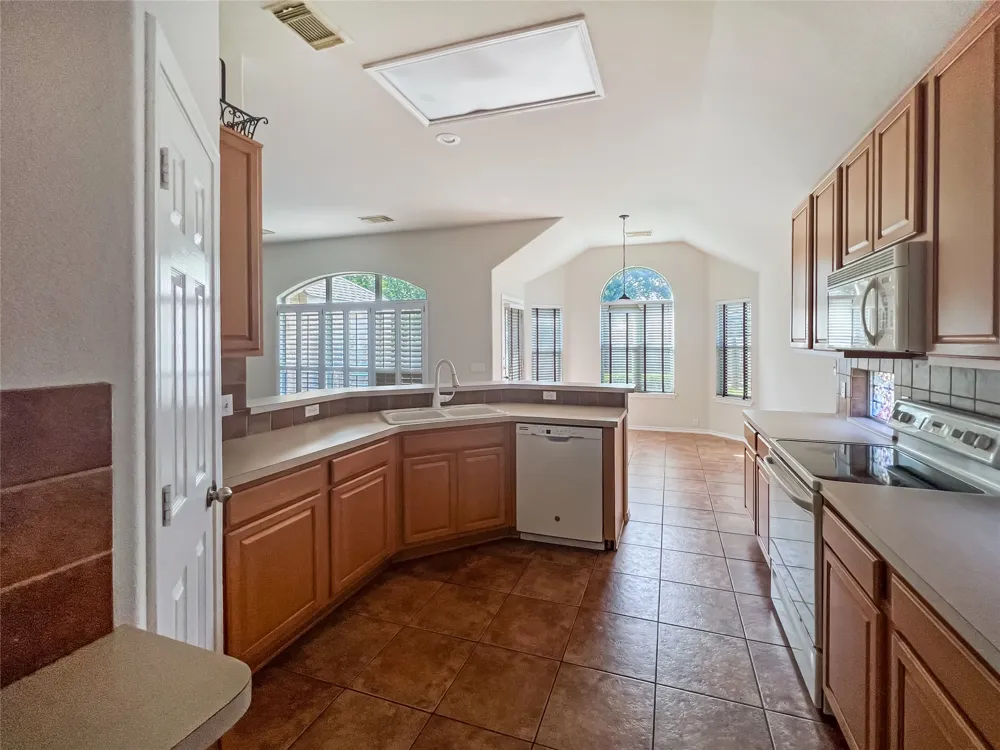 11112 Jockey Bluff Drive Austin, TX 78748