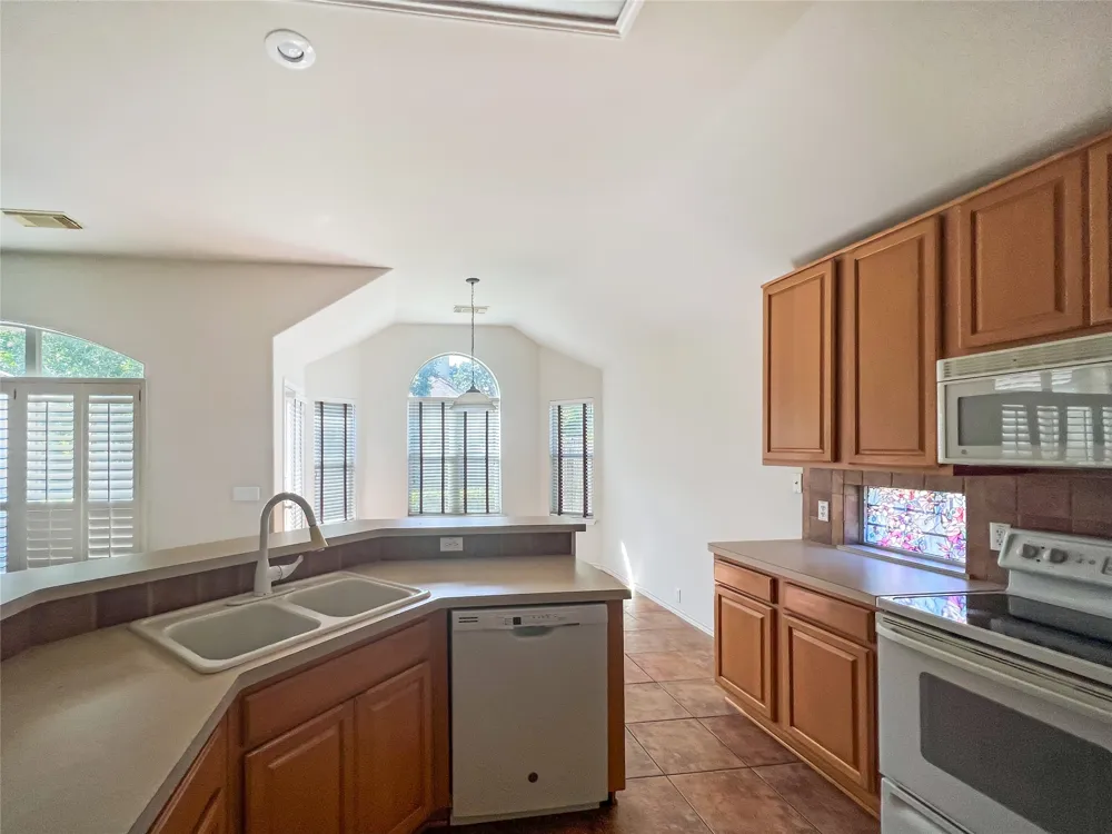 11112 Jockey Bluff Drive Austin, TX 78748