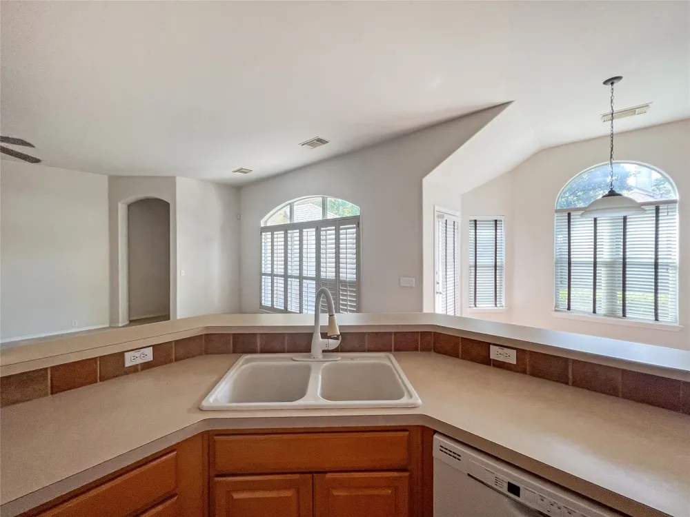 11112 Jockey Bluff Drive Austin, TX 78748
