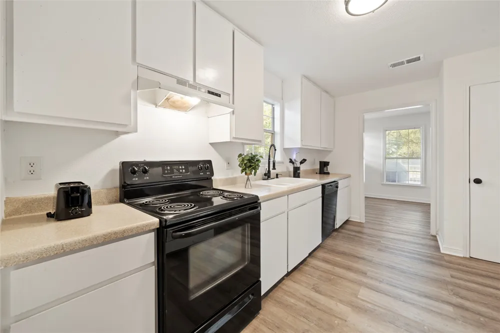 2509 Quarry Road #A Austin, TX 78703