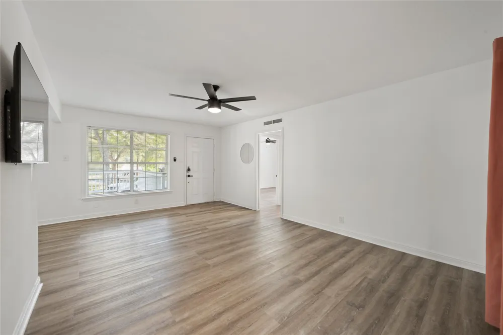 2509 Quarry Road #A Austin, TX 78703