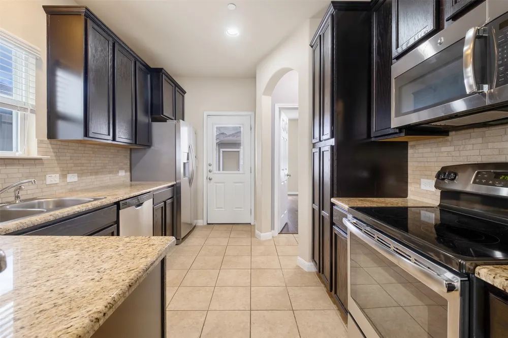 730 Lost Pines Lane Cedar Park, TX 78613
