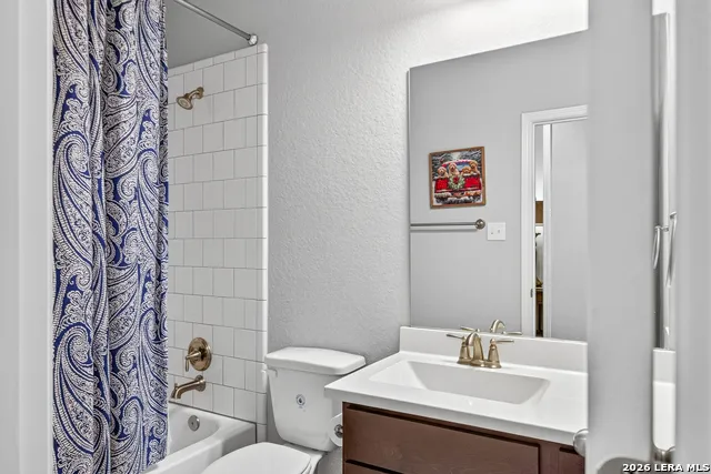 9831 Kremmen Boerne, TX 78006