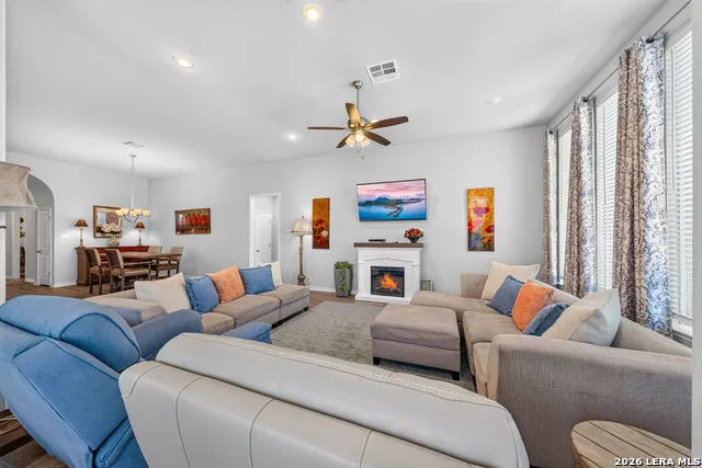 9831 Kremmen Boerne, TX 78006
