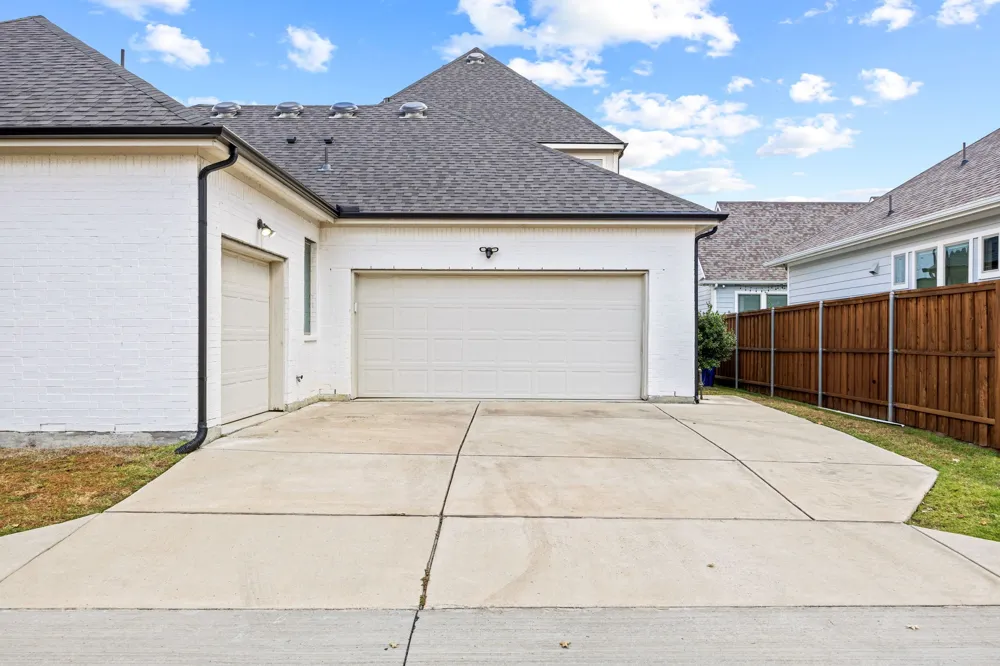 3857 Mashpee Street Frisco, TX 75034