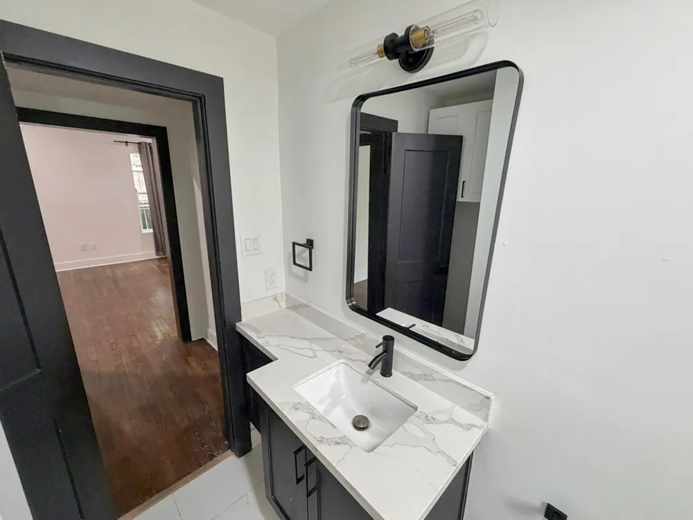 7305 Capitol Street Houston, TX 77011