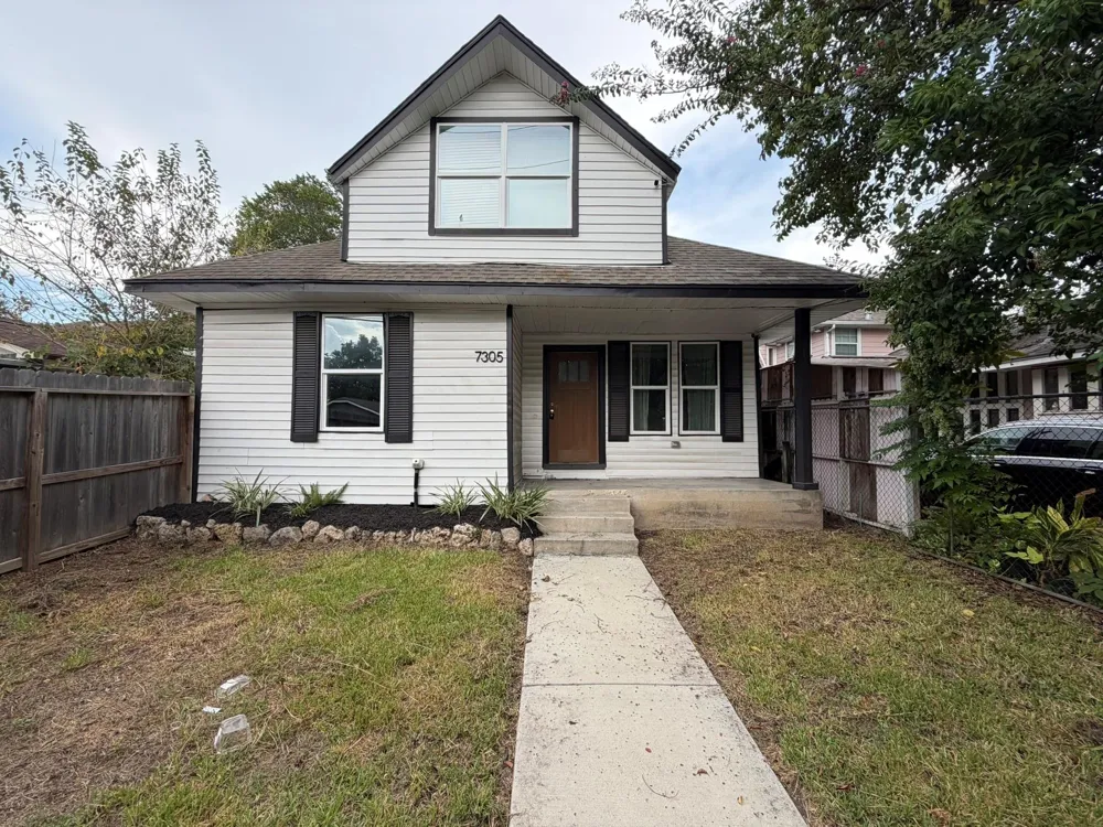 7305 Capitol Street Houston, TX 77011