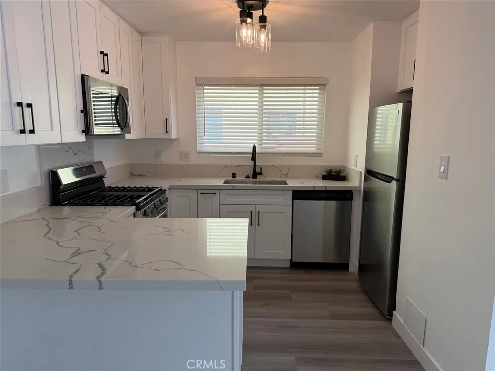 1713 251st Street Lomita, CA 90717