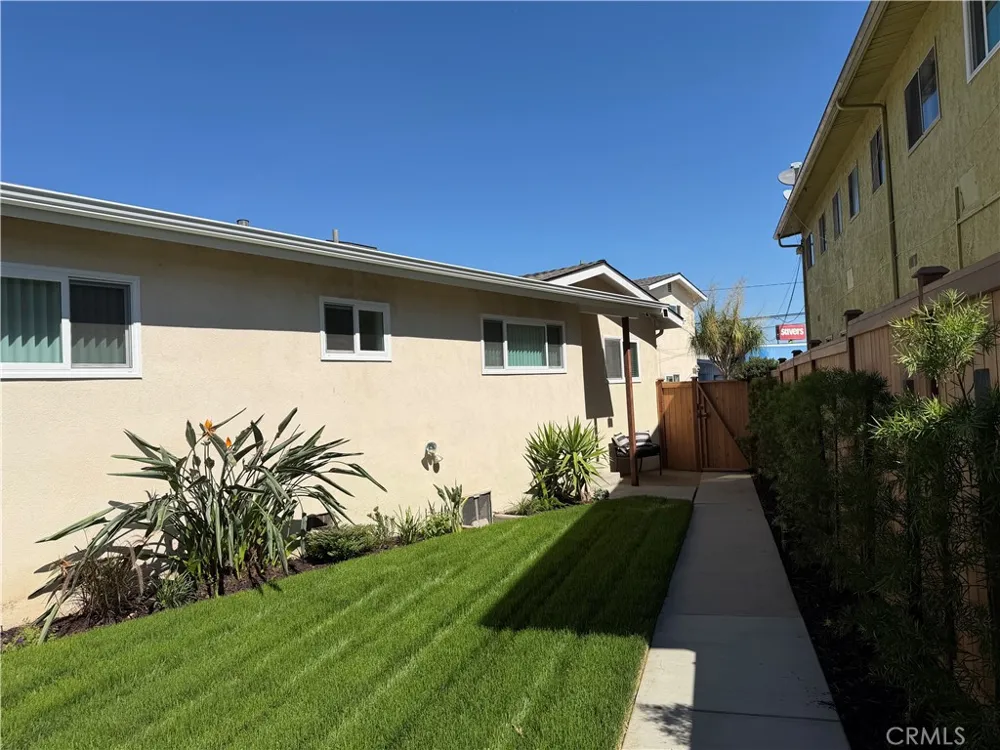 1713 251st Street Lomita, CA 90717