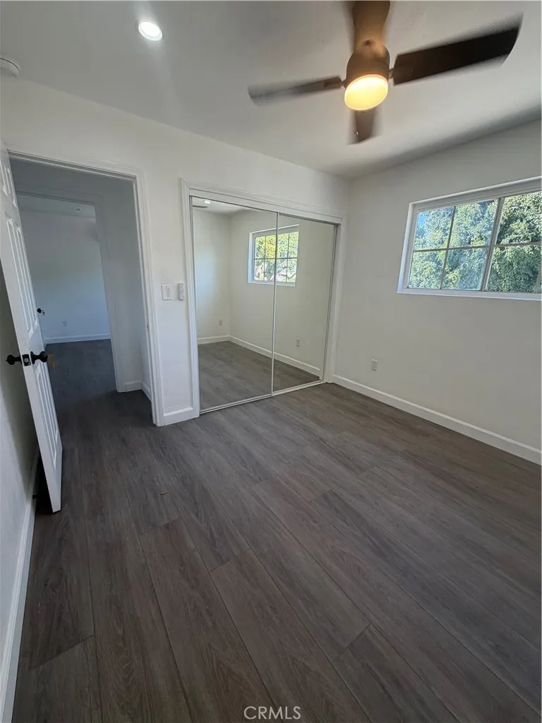 1550 W 59th Place Los Angeles, CA 90047