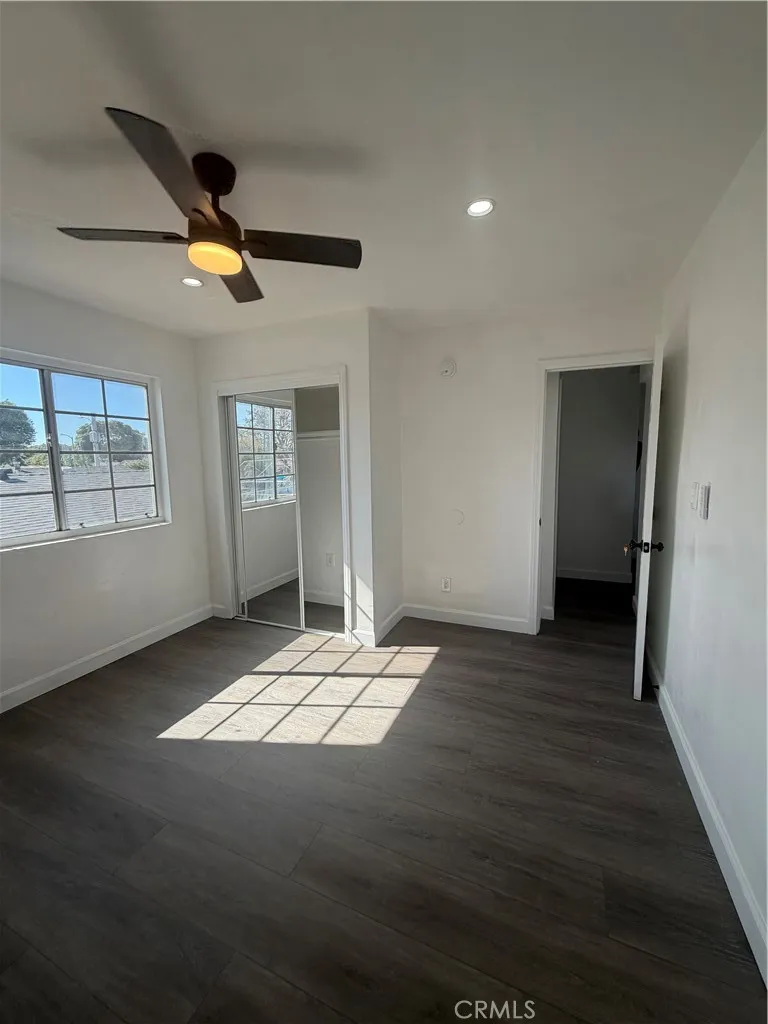 1550 W 59th Place Los Angeles, CA 90047
