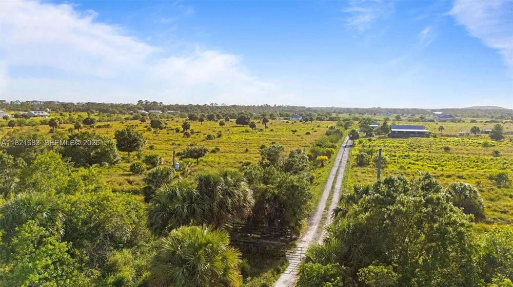 21st ST SW & 58th Ave Vero Beach, FL 32968