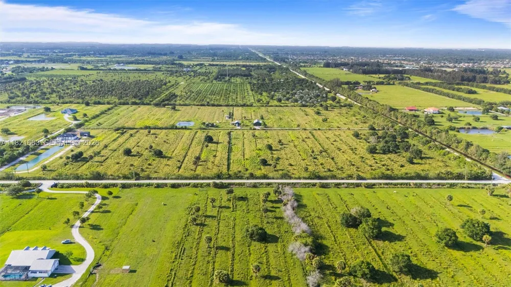 21st ST SW & 58th Ave Vero Beach, FL 32968