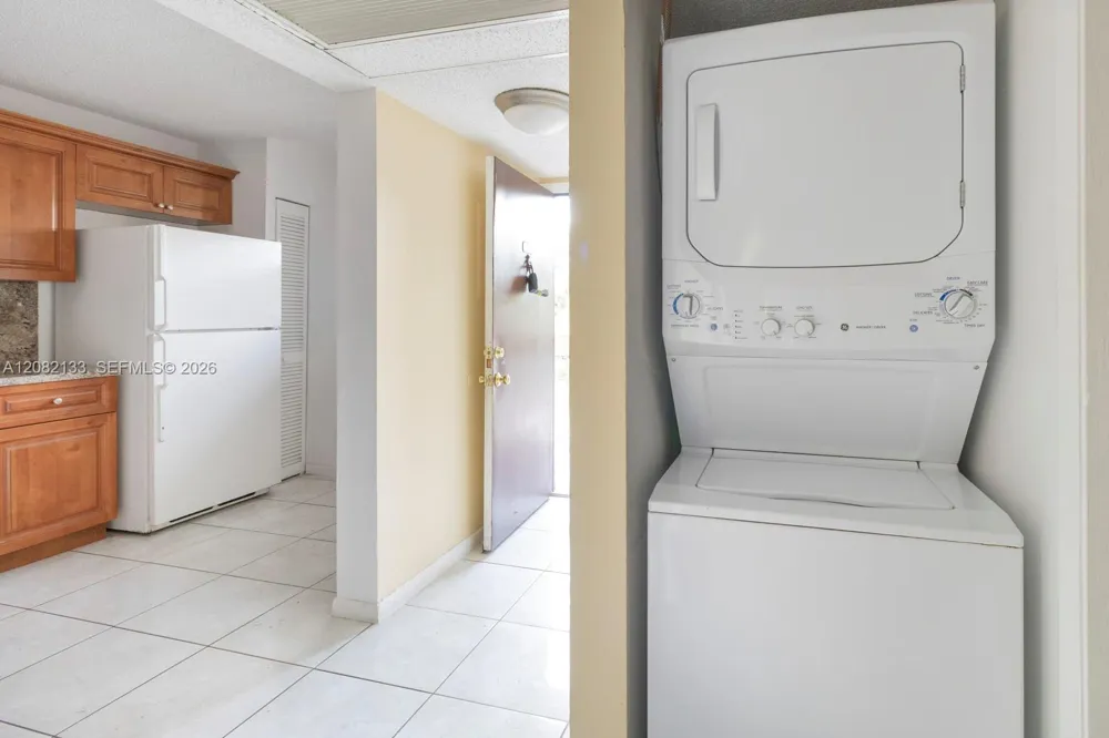 9022 NW 28th Dr #2-212 Coral Springs, FL 33065