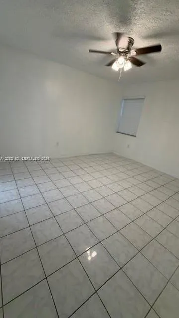 6070 W 18th Ave #306 Hialeah, FL 33012