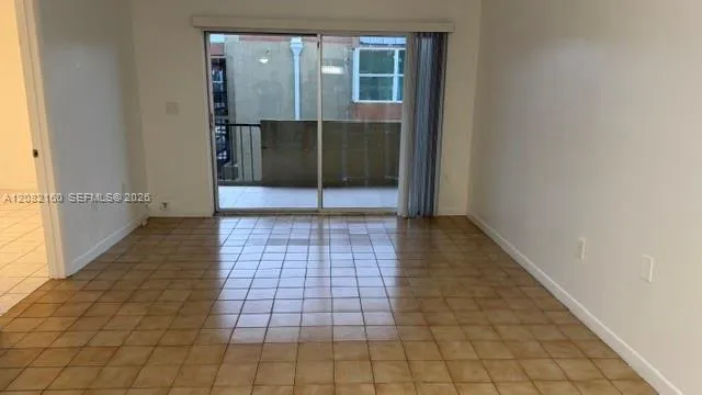 6070 W 18th Ave #306 Hialeah, FL 33012