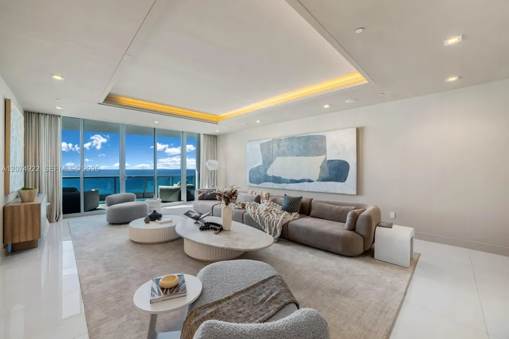 5959 Collins Ave #1606 Miami Beach, FL 33140