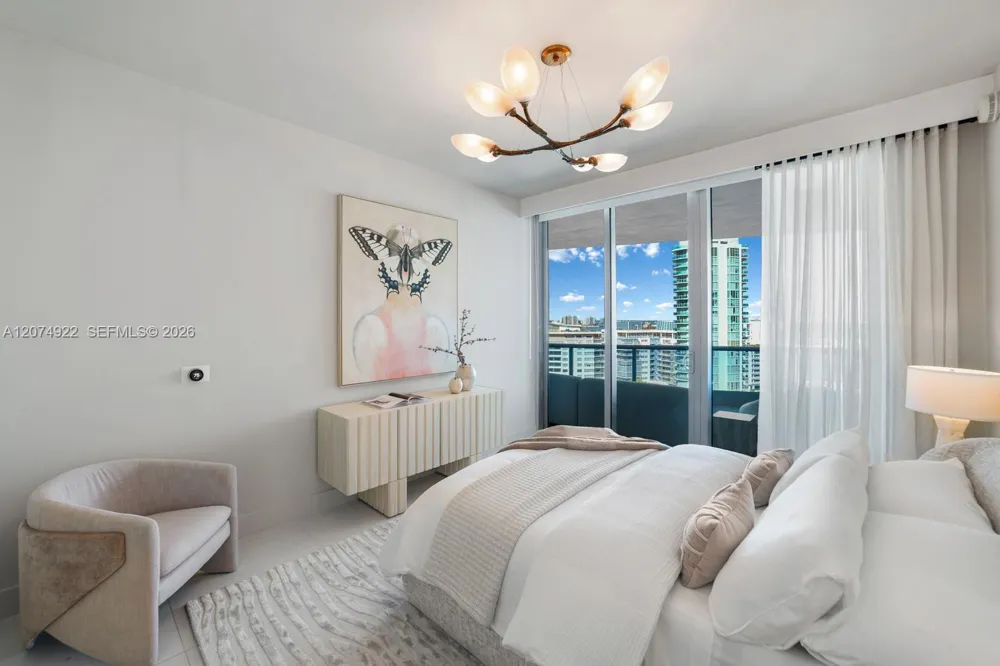 5959 Collins Ave #1606 Miami Beach, FL 33140
