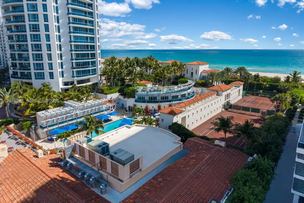 5959 Collins Ave #1606 Miami Beach, FL 33140