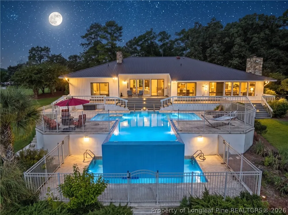 101 Elizabeth Road Elizabethtown, NC 28337