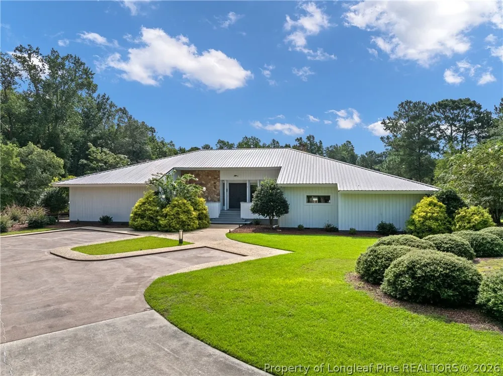 101 Elizabeth Road Elizabethtown, NC 28337
