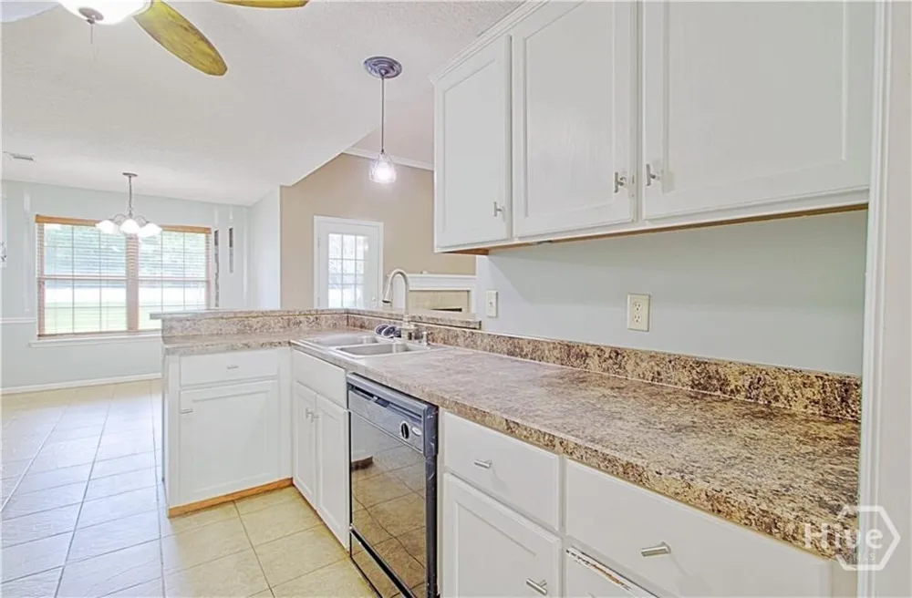 46 Prospect Loop Midway, GA 31320